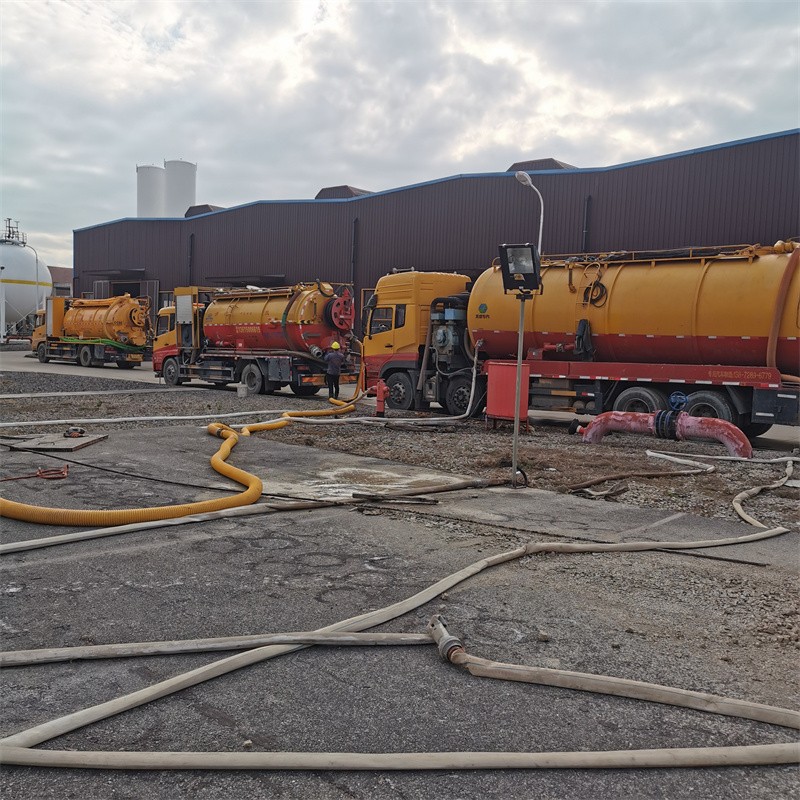 弋江污水池清理