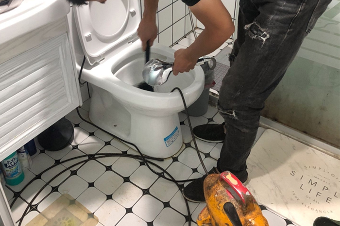 弋江专业下水道打捞手机戒子项链等物品